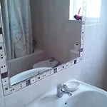 Apartman Remarkable 1-bed In Olhos De Agua