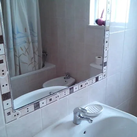 Apartman Remarkable 1-bed In Olhos De Agua