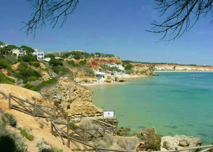 Remarkable 1-bed In Olhos De Agua