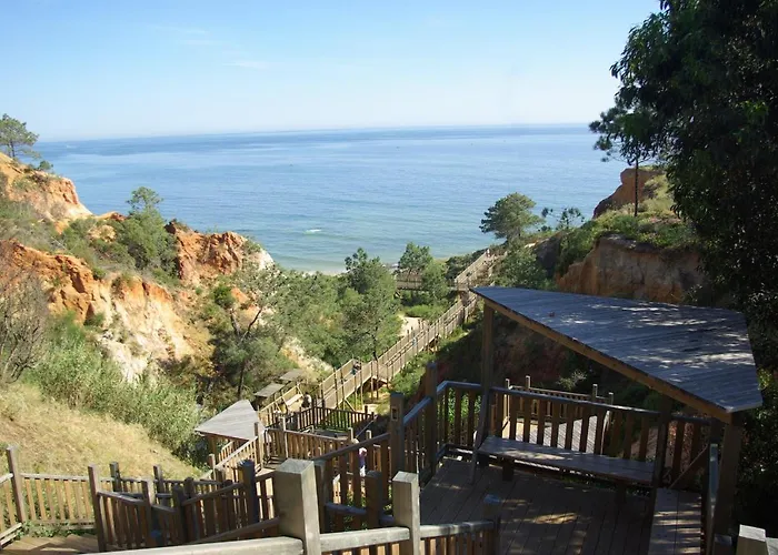 Apartamento Remarkable 1-bed In Olhos De Agua