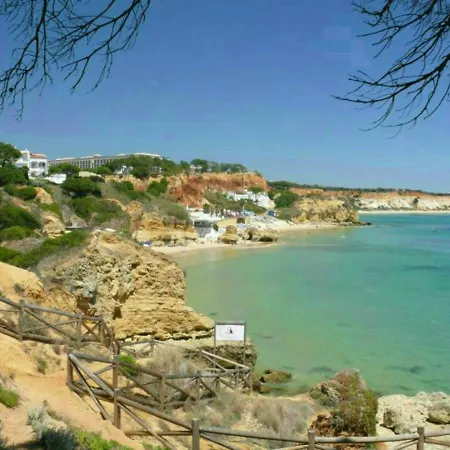 Remarkable 1-bed In Olhos De Agua
