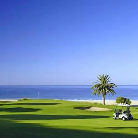 Remarkable 1-bed In Olhos De Agua 公寓 *