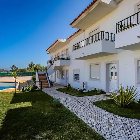 Apartment Remarkable 1-bed In Olhos De Agua *