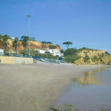 Remarkable 1-bed In Olhos De Agua *