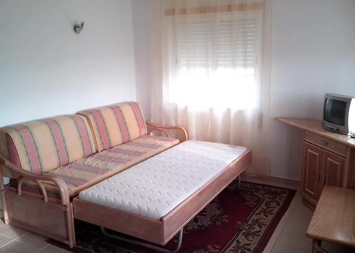 Apartamento Remarkable 1-bed In Olhos De Agua Albufeira